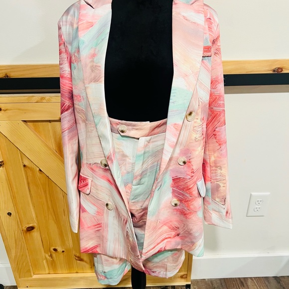 Mixed Print Blazer & midi Short set - Picture 6 of 7